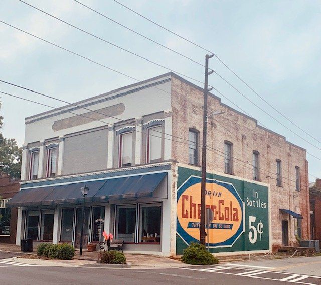 140 West Washington Exterior