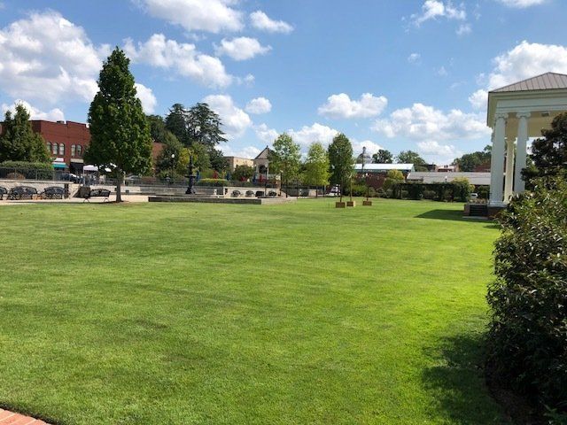 230 West Washington St