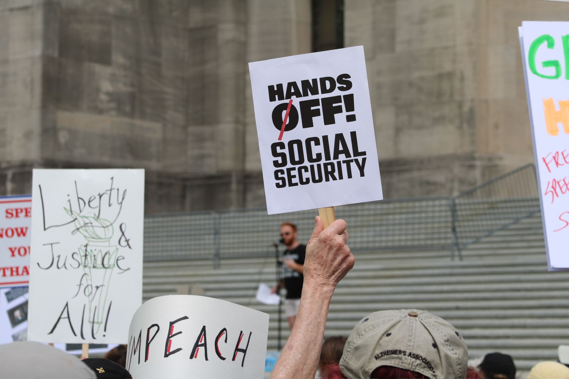 Delta Current Strategies content