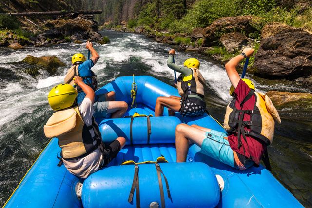 North Umpqua River Rafting Trips With Ouzel Outfitters