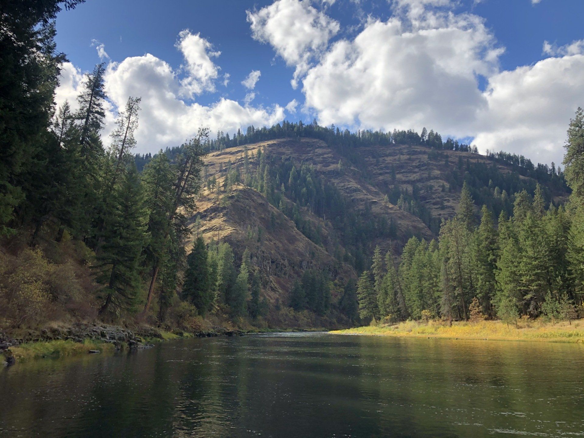 Sunny days on the river are some of the best things to do in Oregon. 