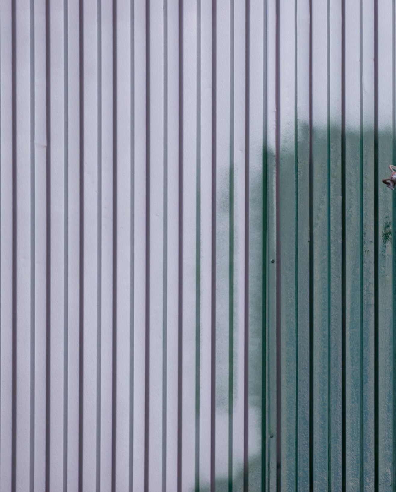 A Close Up of a White and Green Striped Wall — RPS–Remote Painting Services in White Rock, QLD