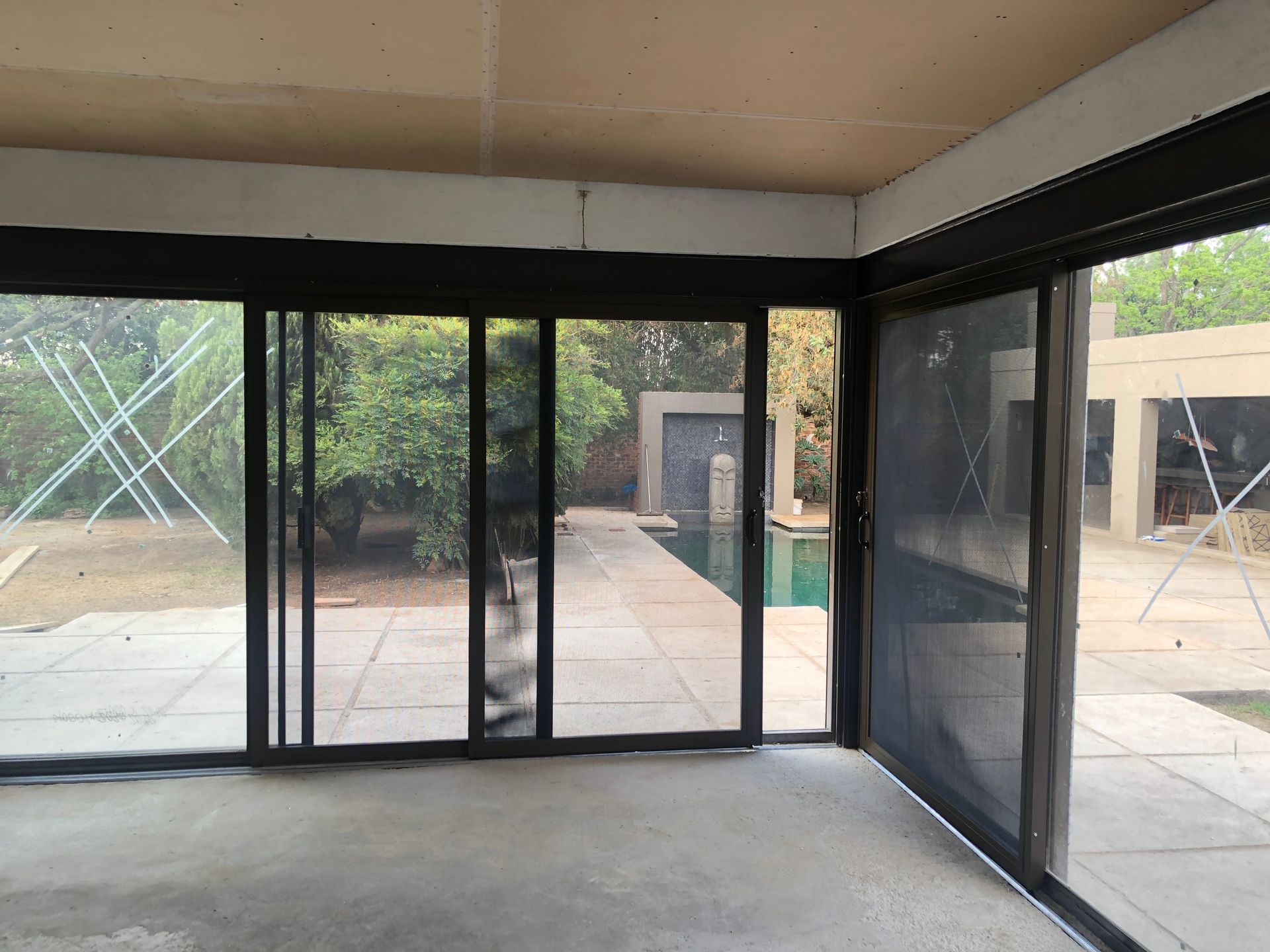 Screen solutions for patio sliding doors installed by SunShade in Johannesburg and Pretoria.