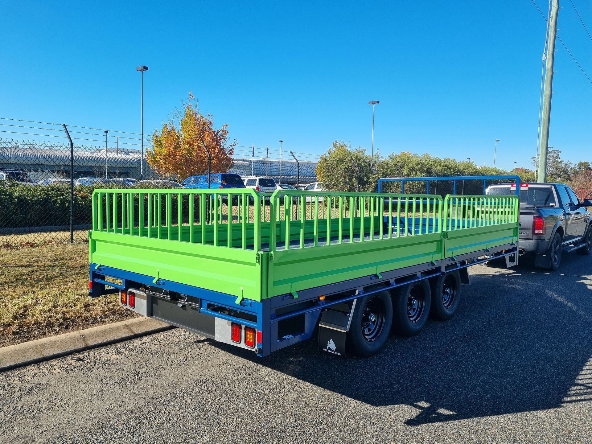 Custom colours of Green and Blue for TKV Toowoomba's Flat Top Trailer.