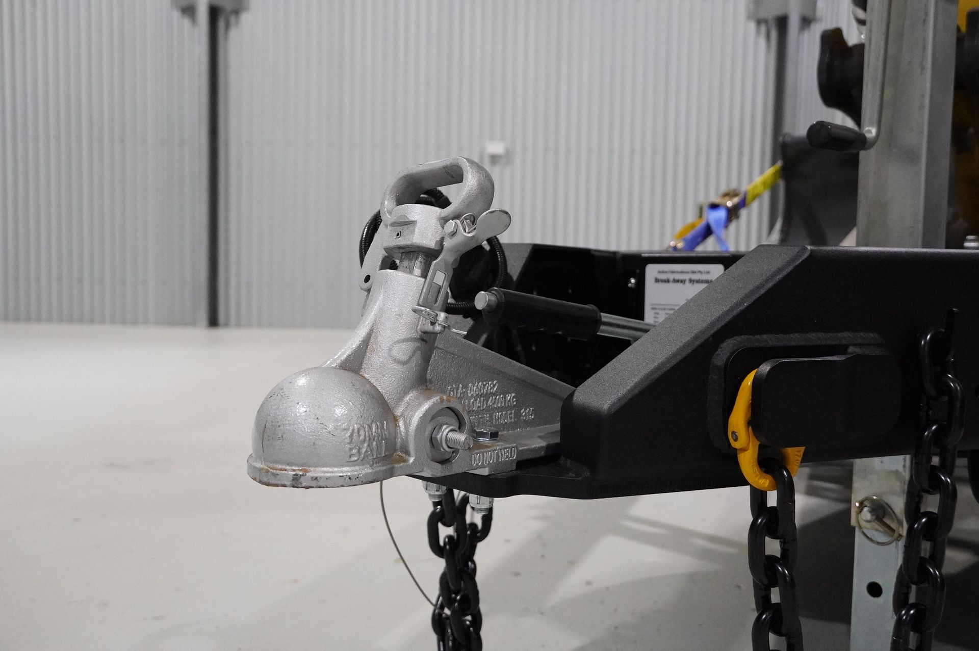 Plant trailer with bolt-on side step.