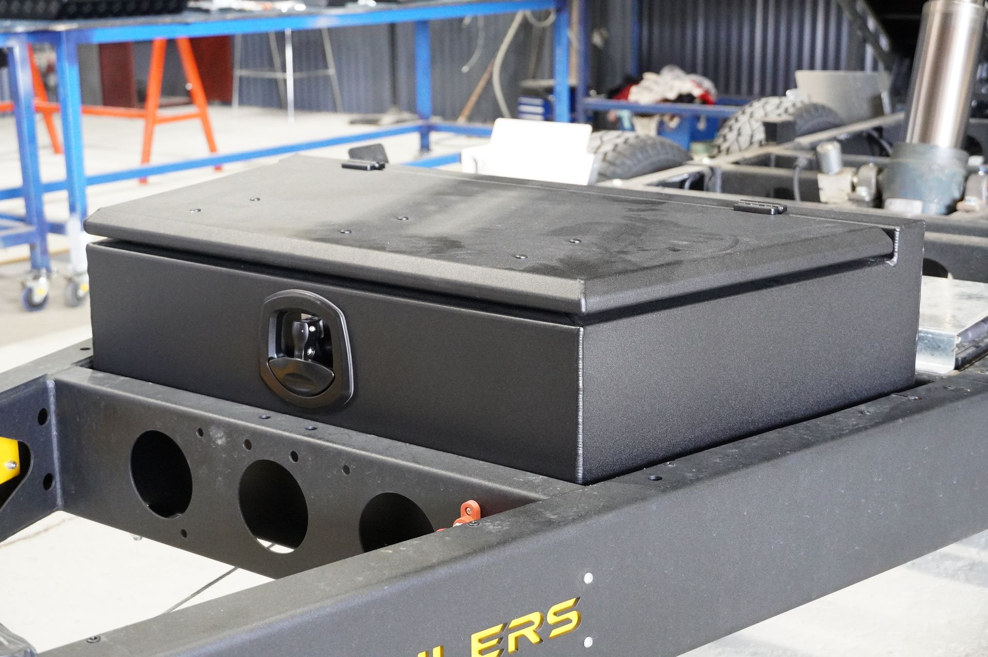 The side view of Mat Andersons rear tipper trailer.