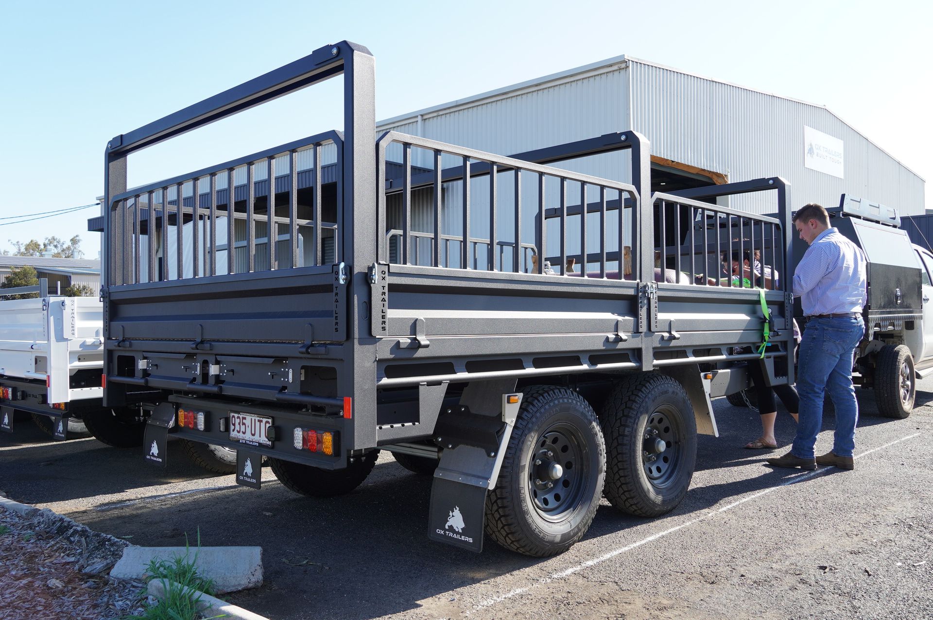 Headboard on Mat Andersons Rear Tipper Trailer