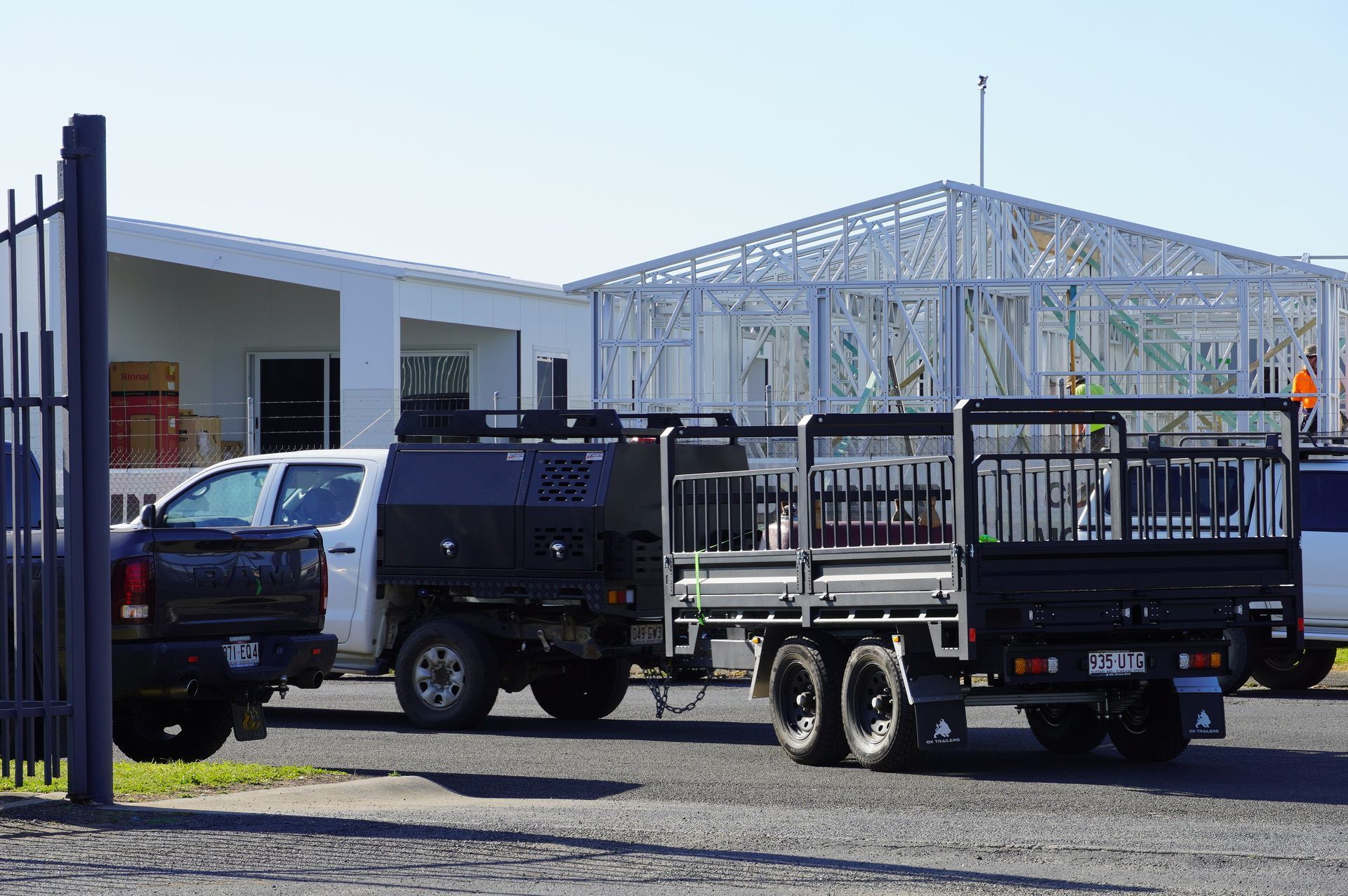 Mat Andersons rear tipper trailer in action.