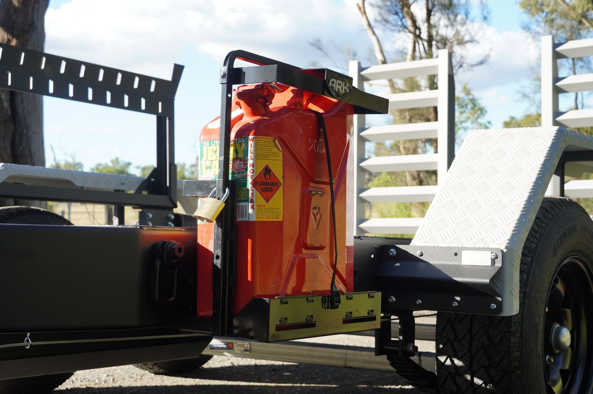 the 20 litre jerry can holder boted onto the chassis