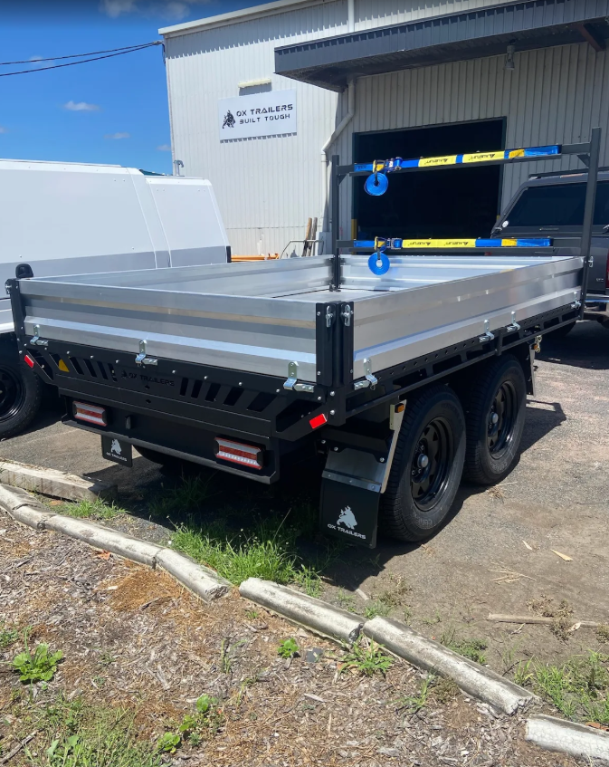 Cruisemaster DO45 coupling on the 4.5-tonne rated chassis of an ox trailer built for the construction industry.