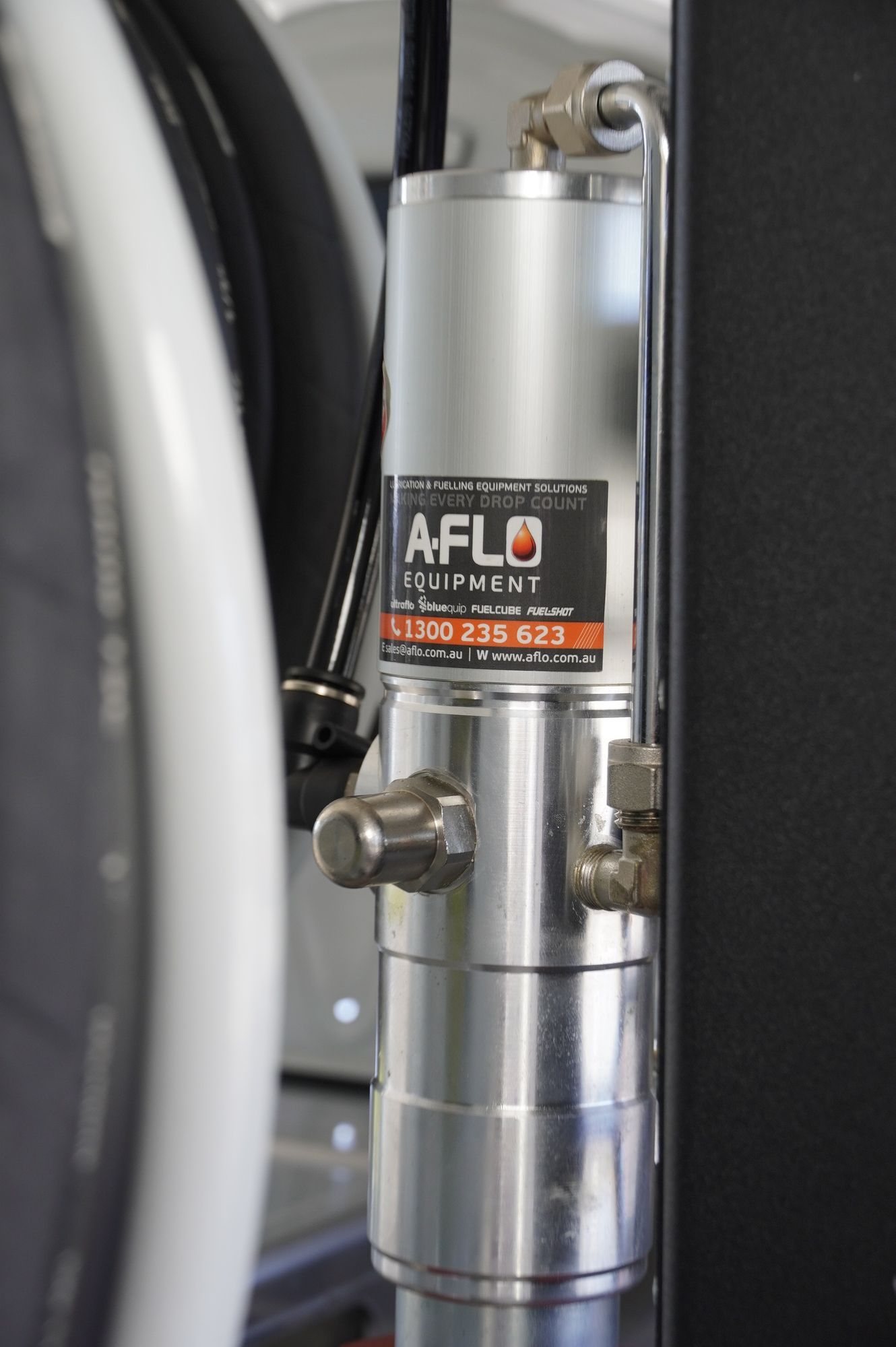 heavy duty italian made raasm oil pump installed in ox trailers service trailer for mechanical work.