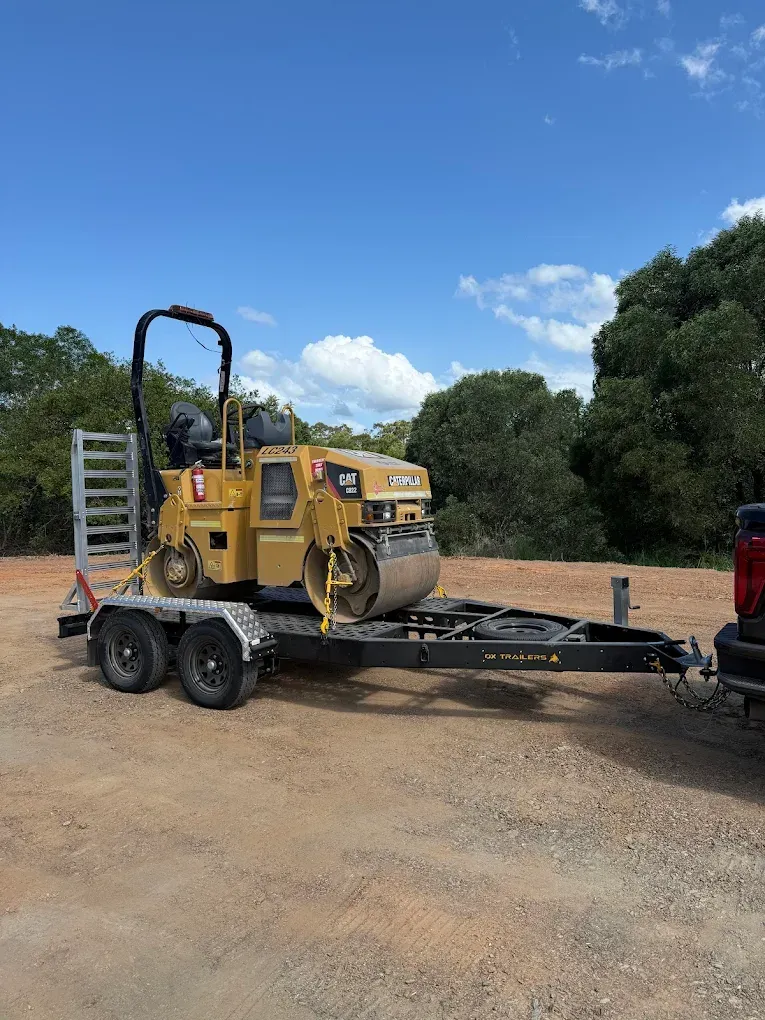 Cruisemaster DO45 coupling on the 4.5-tonne rated chassis of an ox trailer built for the construction industry.