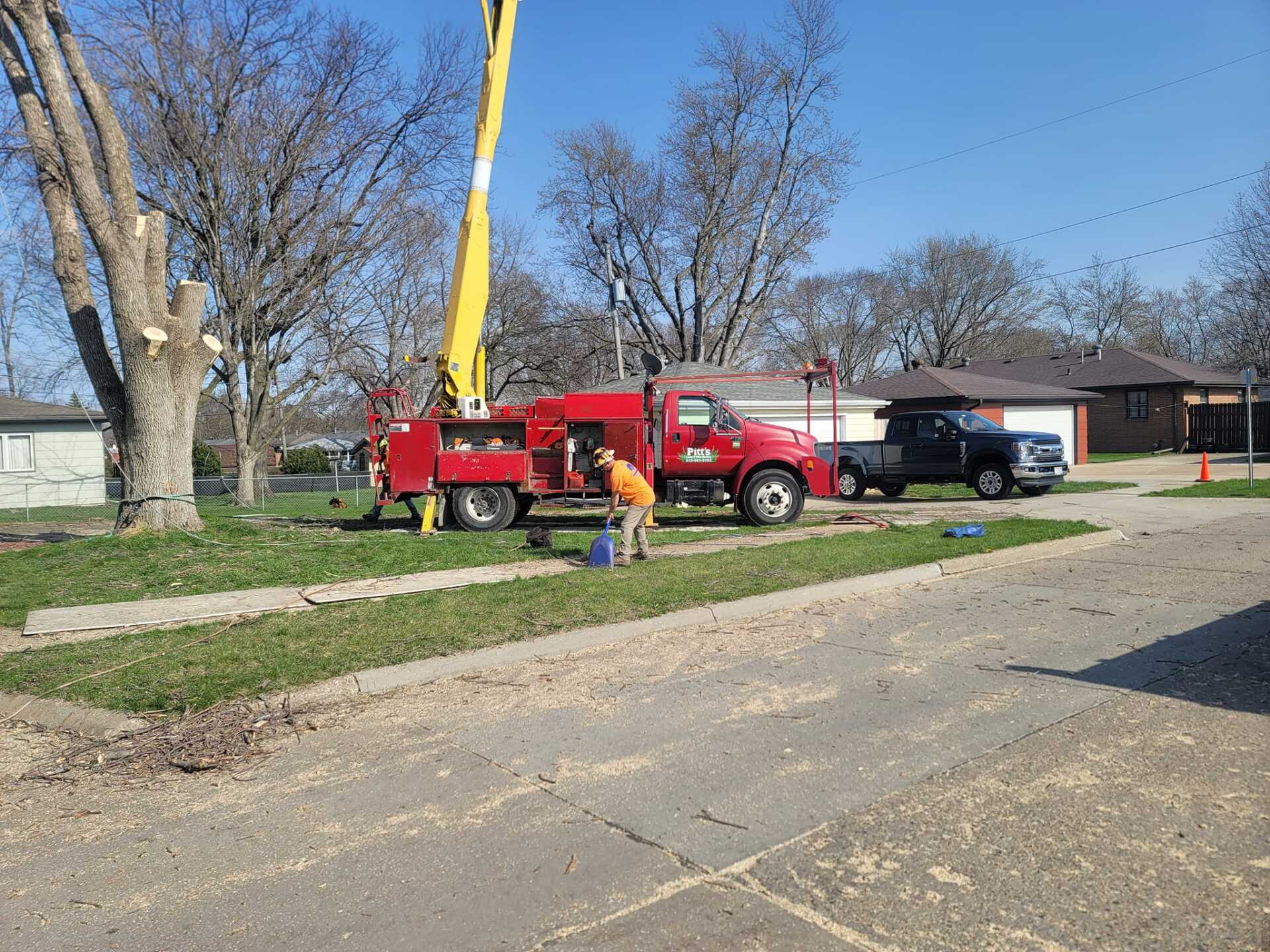 Crane Truck – Huxley, IA – Pitts Lawn & Tree