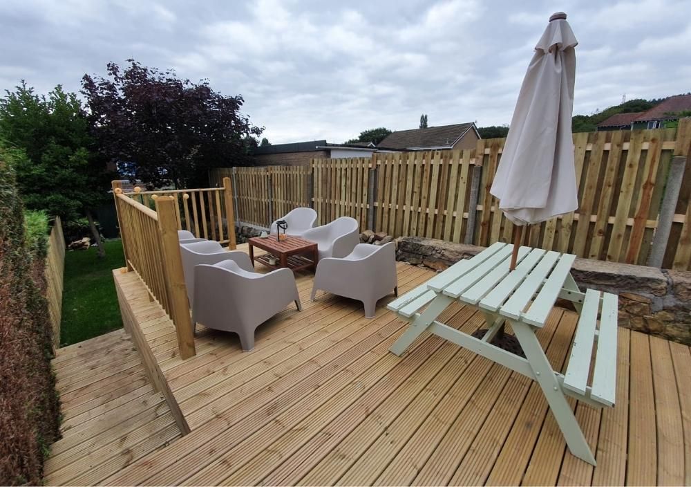 Zest Decking Dunchurch - finished timber decking