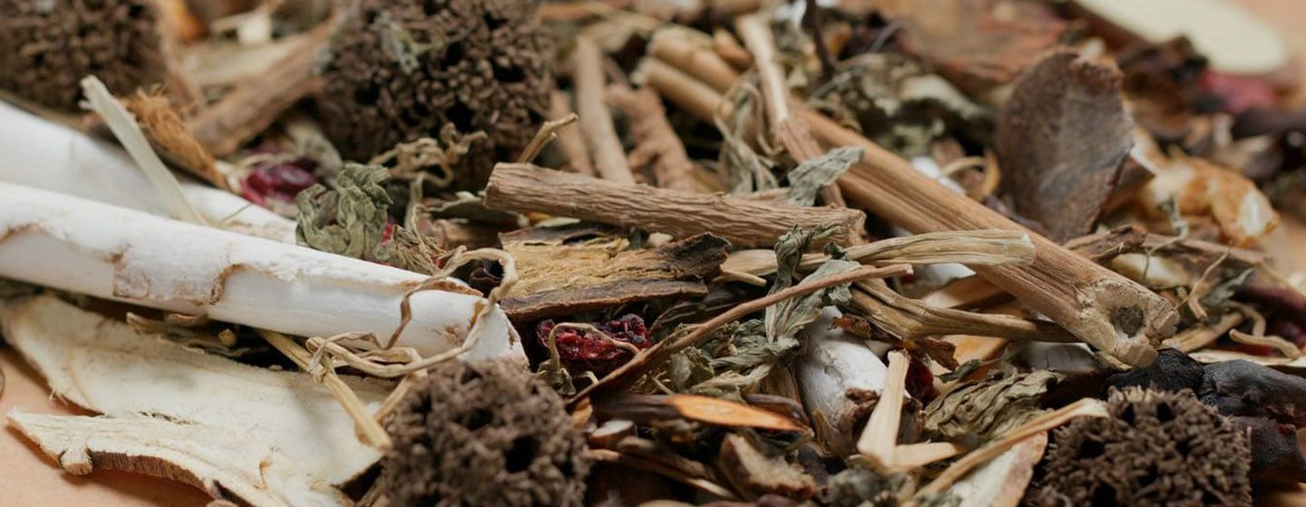 Traditional Chinese Medicine Jennie Chews in Grays, Thurrock