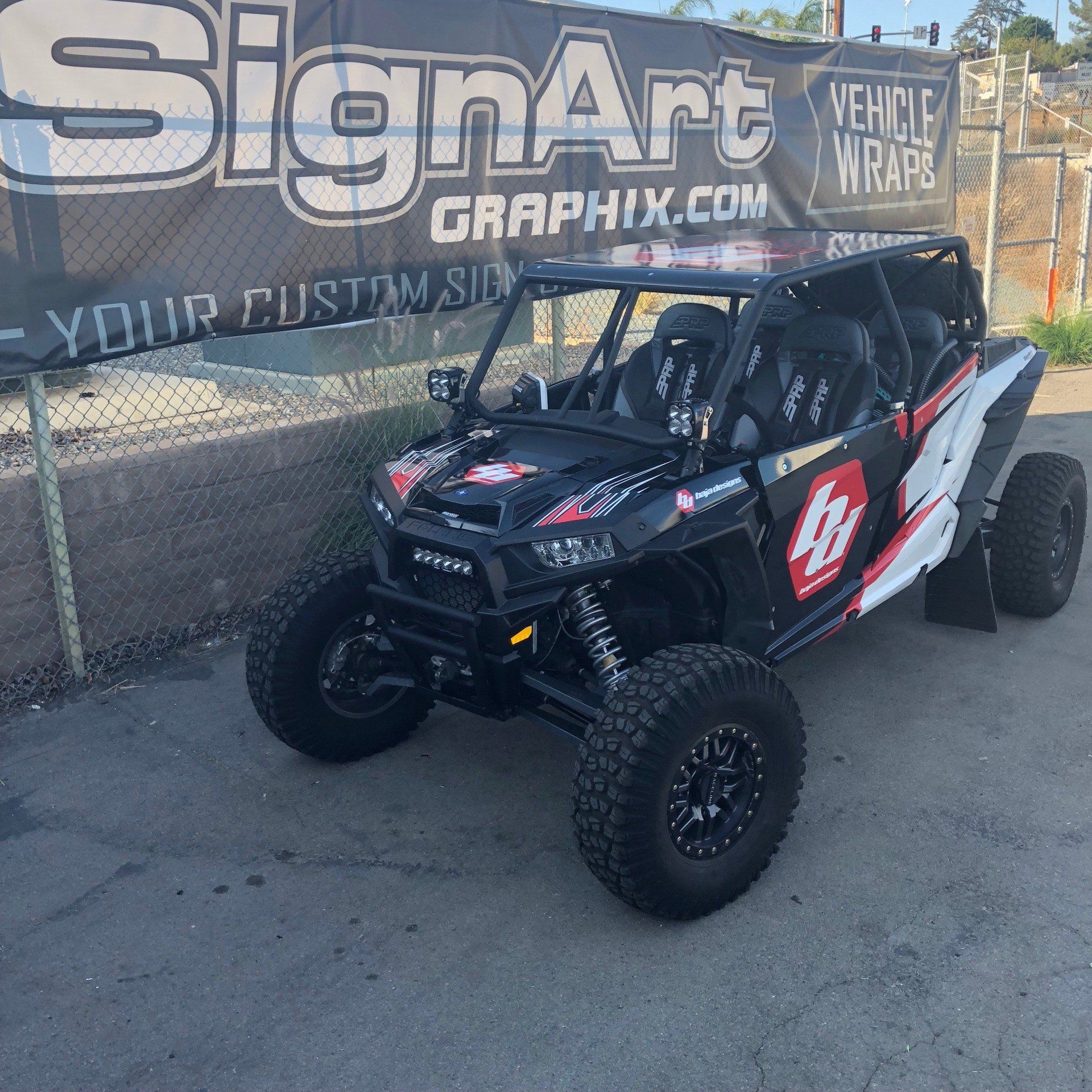 BAJA DESIGNS SXS VEHICLE WRAP