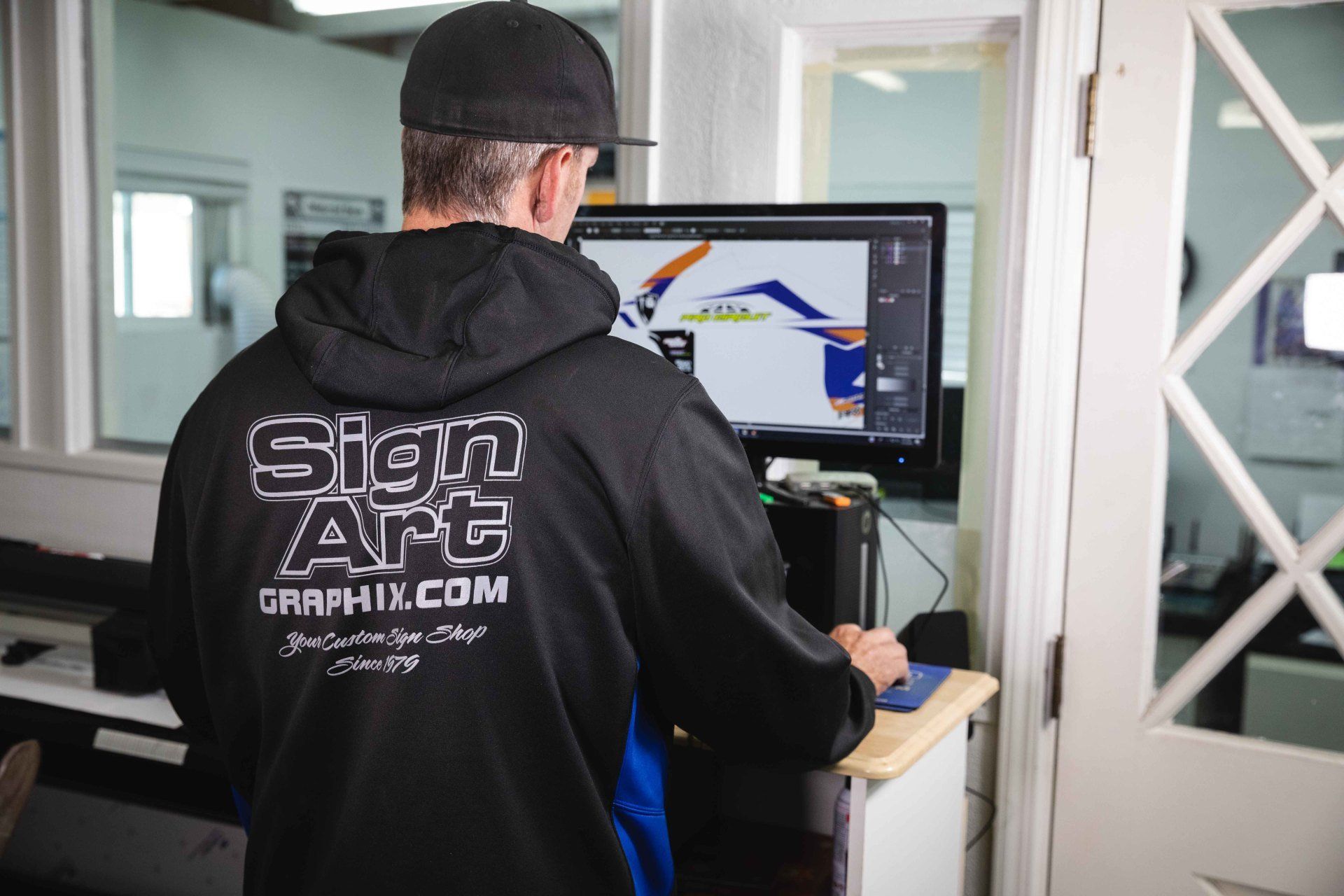 Epic Game Bus Custom Vehicle Wrap