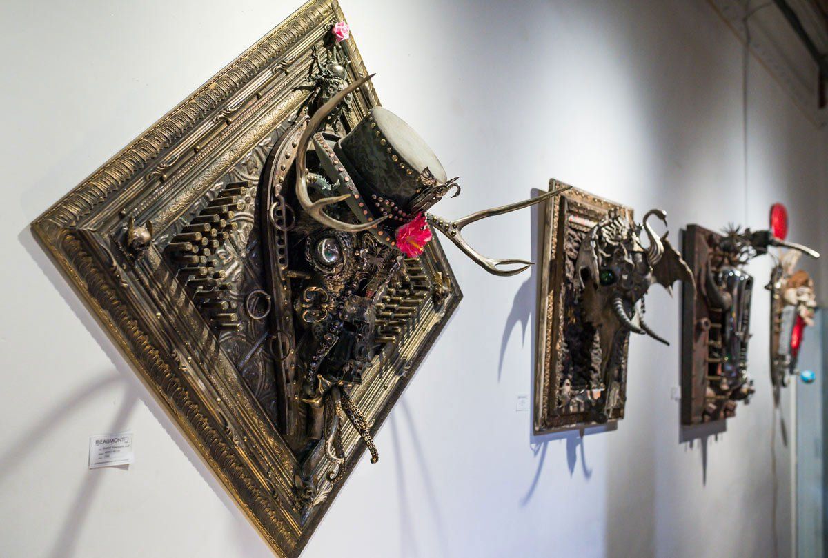 gallery, art, assemblage, funky, tourism, travel