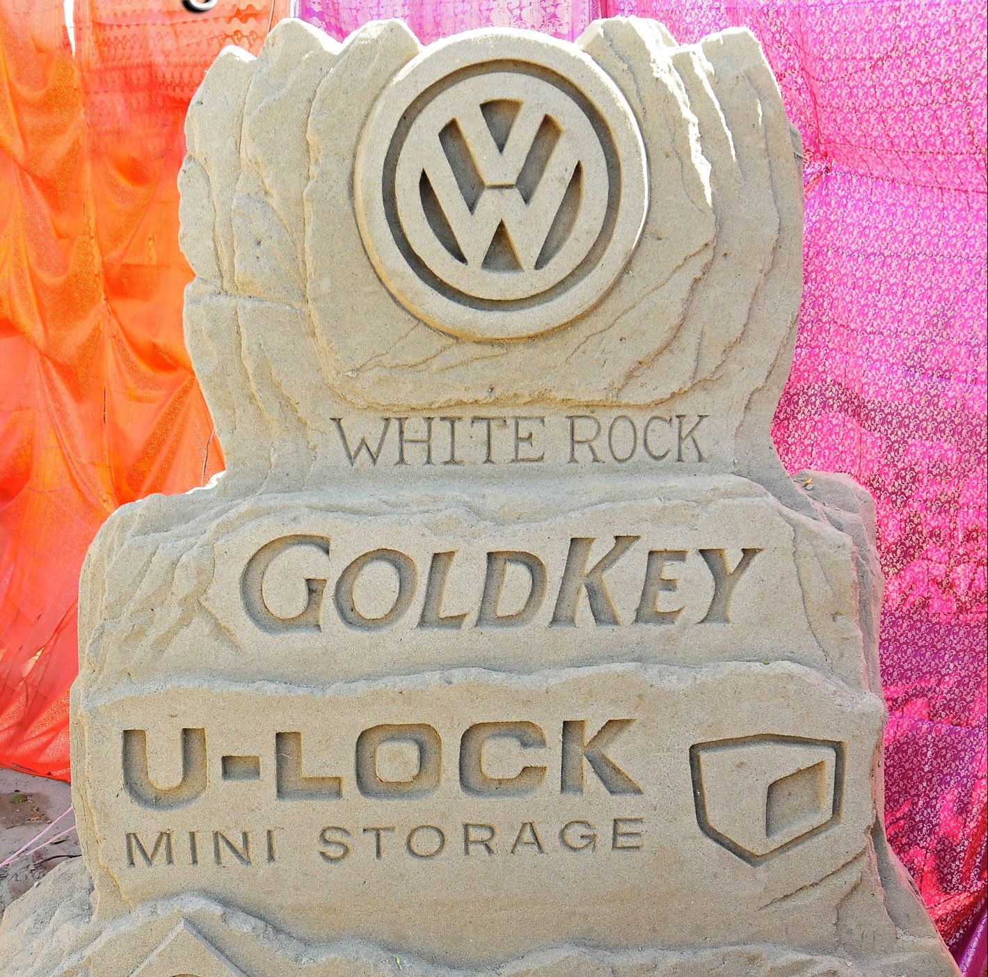 sand sculpture artist white rock sand vw ulok goldkey vw