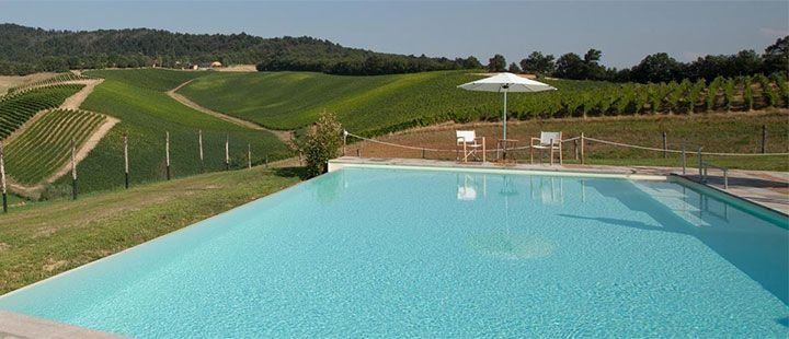 piscina grande interrata