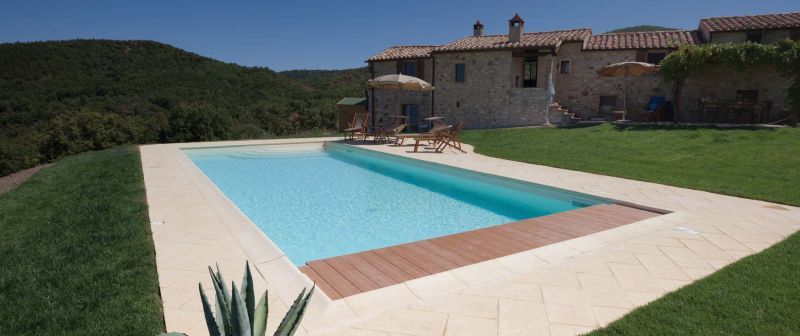 piscina moderna