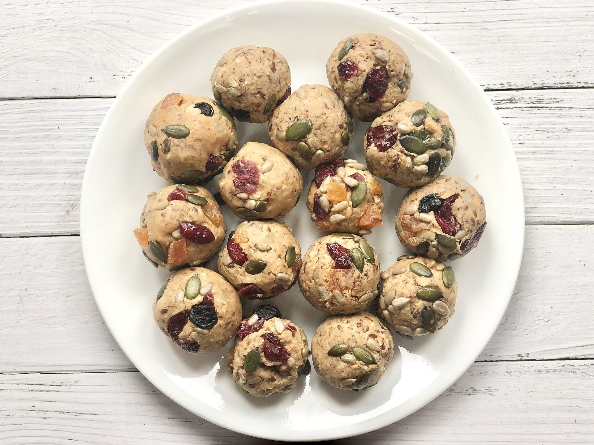 Recipe: Vegan Earth balls