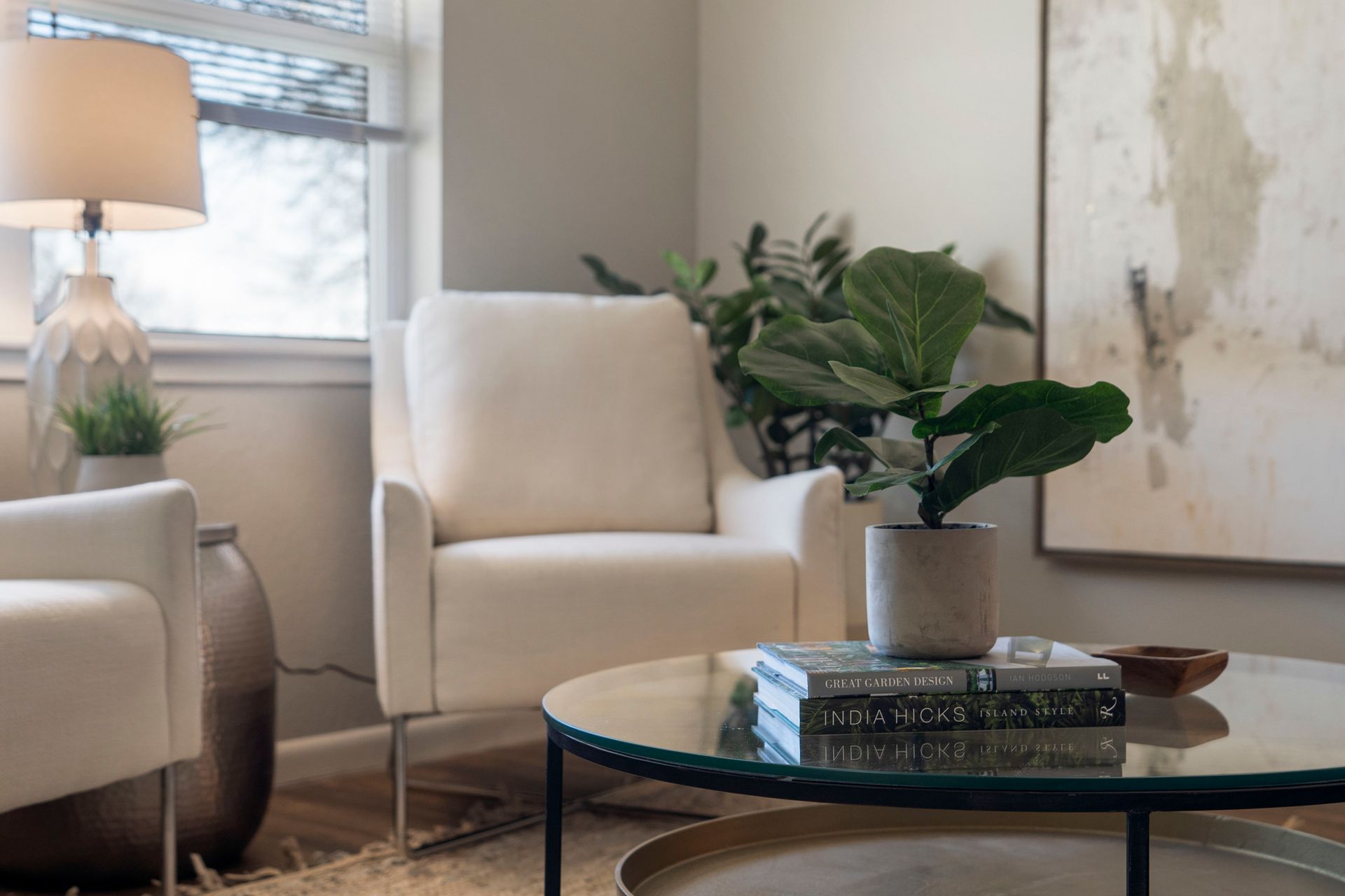 the park @12 twenty apartment living room