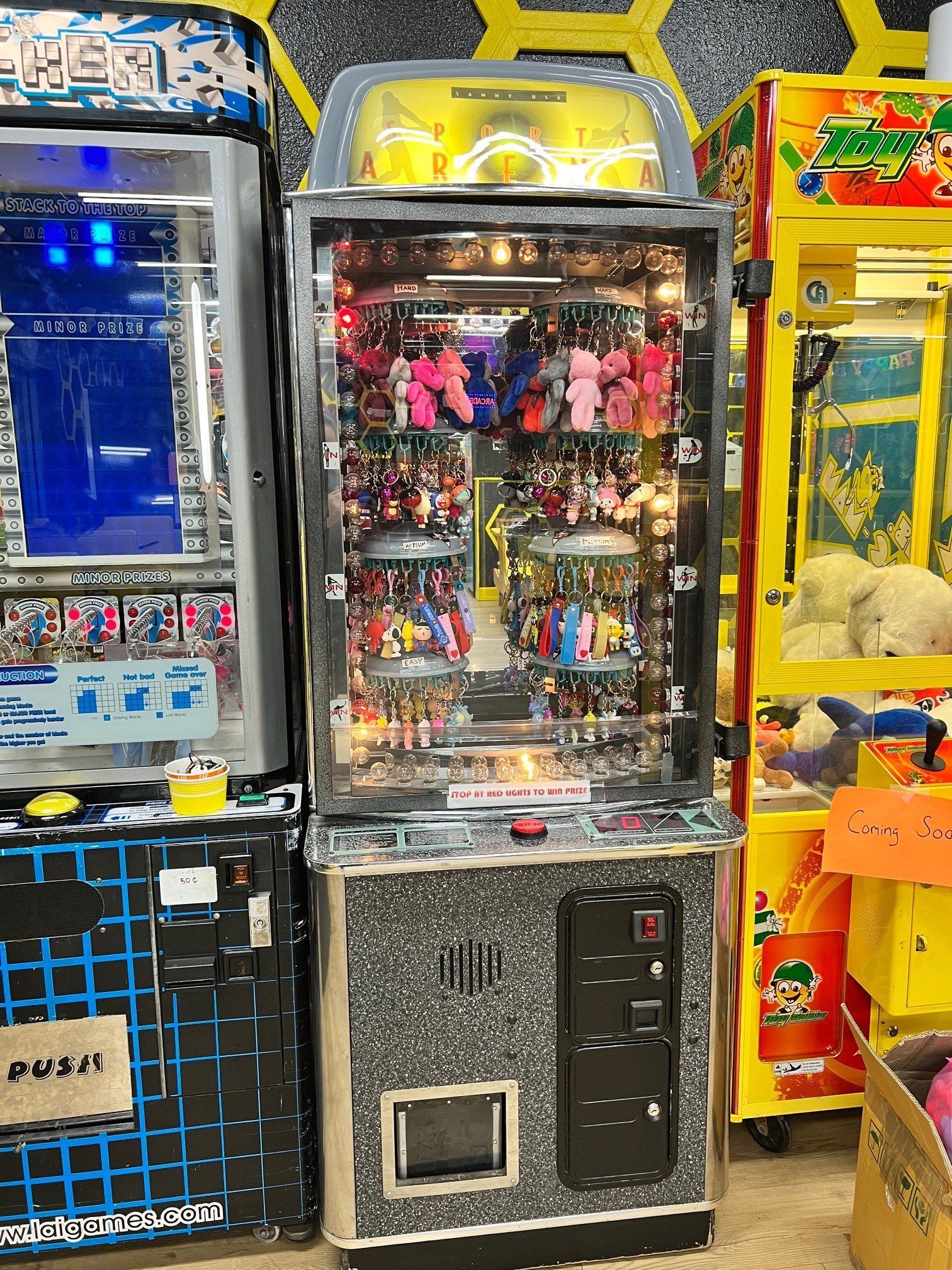 Sports Arena Arcade Game - Niceville, FL - Honeybee Ice Cream & Arcade