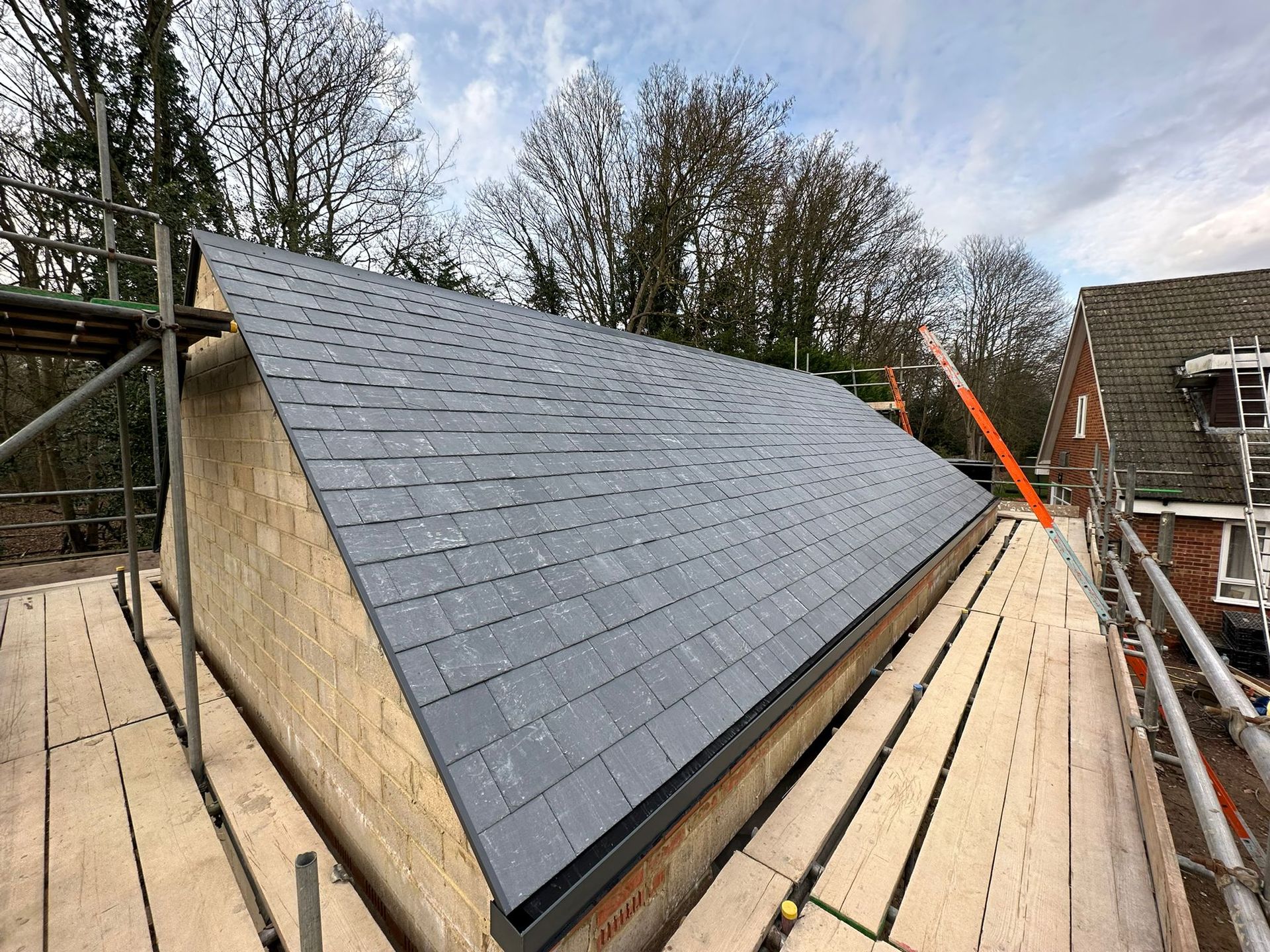 NSD Roofing Slate and Tiled Roofing North London