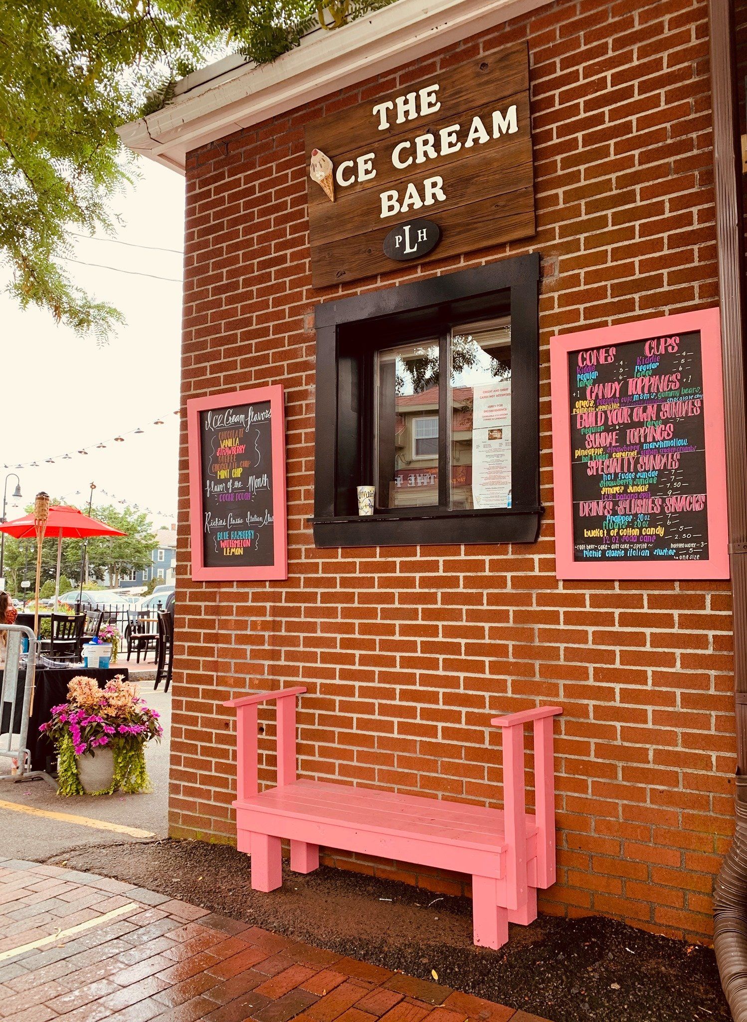 The ice cream bar at Landmark Public House