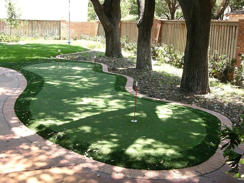 Putting Greens