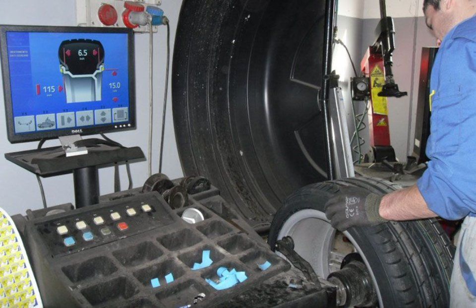 controllo computerizzato dell'auto