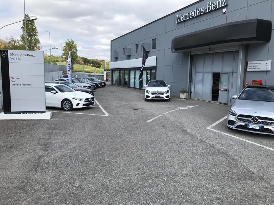 esterni dell'officina