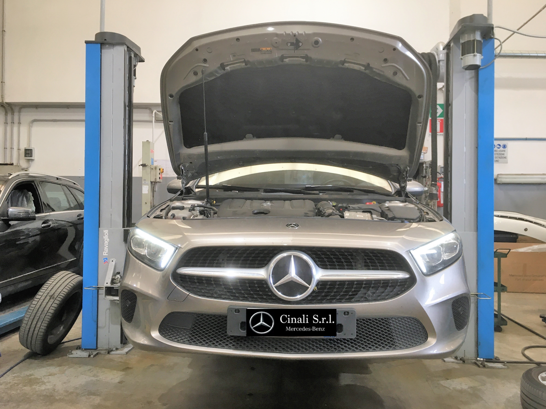 riparazione motore auto