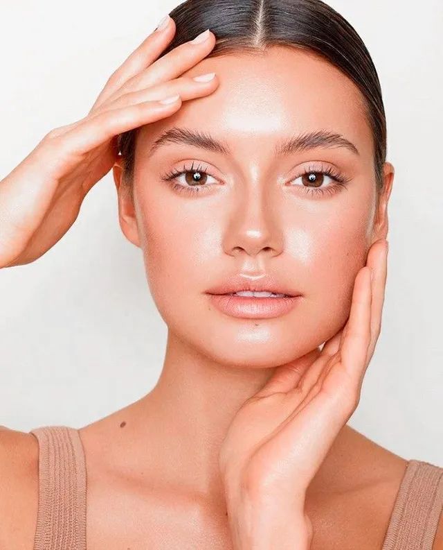 Alt text:
Skin rejuvenation program in Mississauga using advanced medical aesthetics treatments