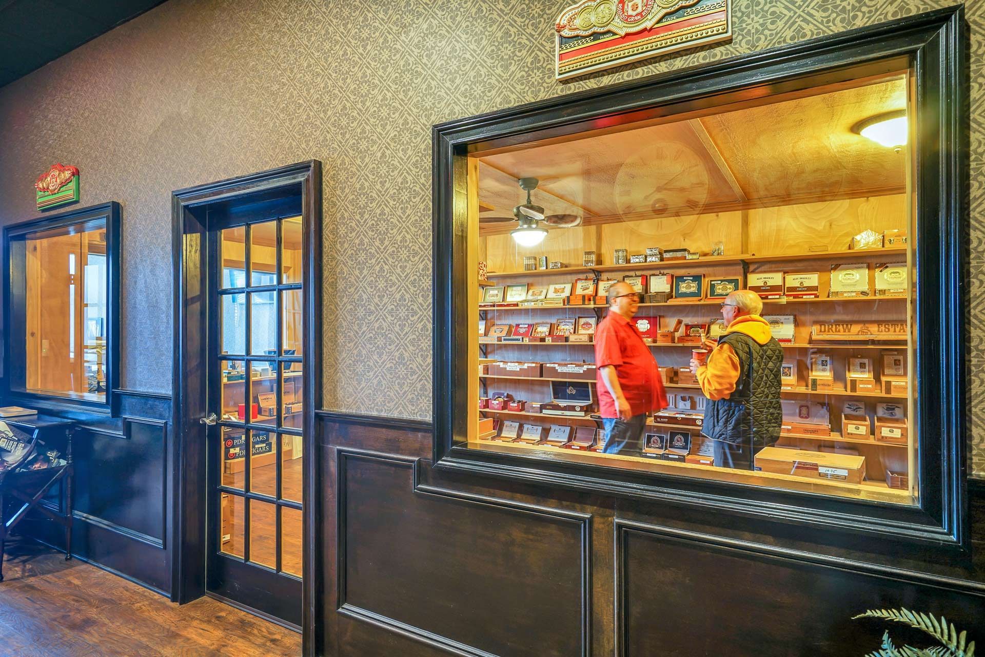Joe's Cigars Store Front
