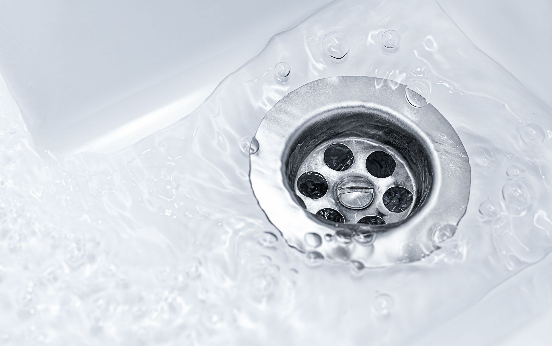 Emergency blocked drain plumber in Alexandra Hills