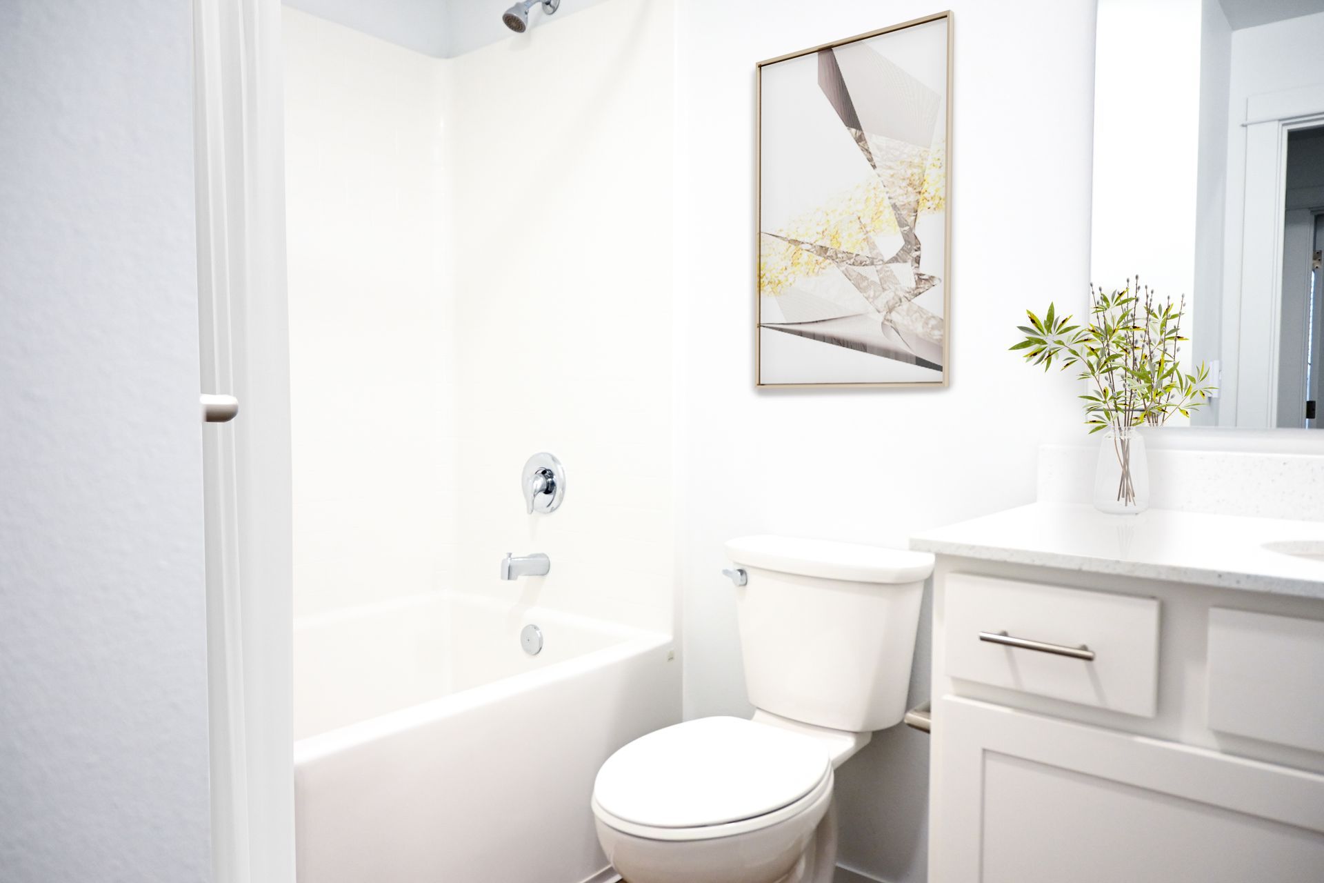 2 bedroom, 1 bathroom - bathroom with view of large soaking tub