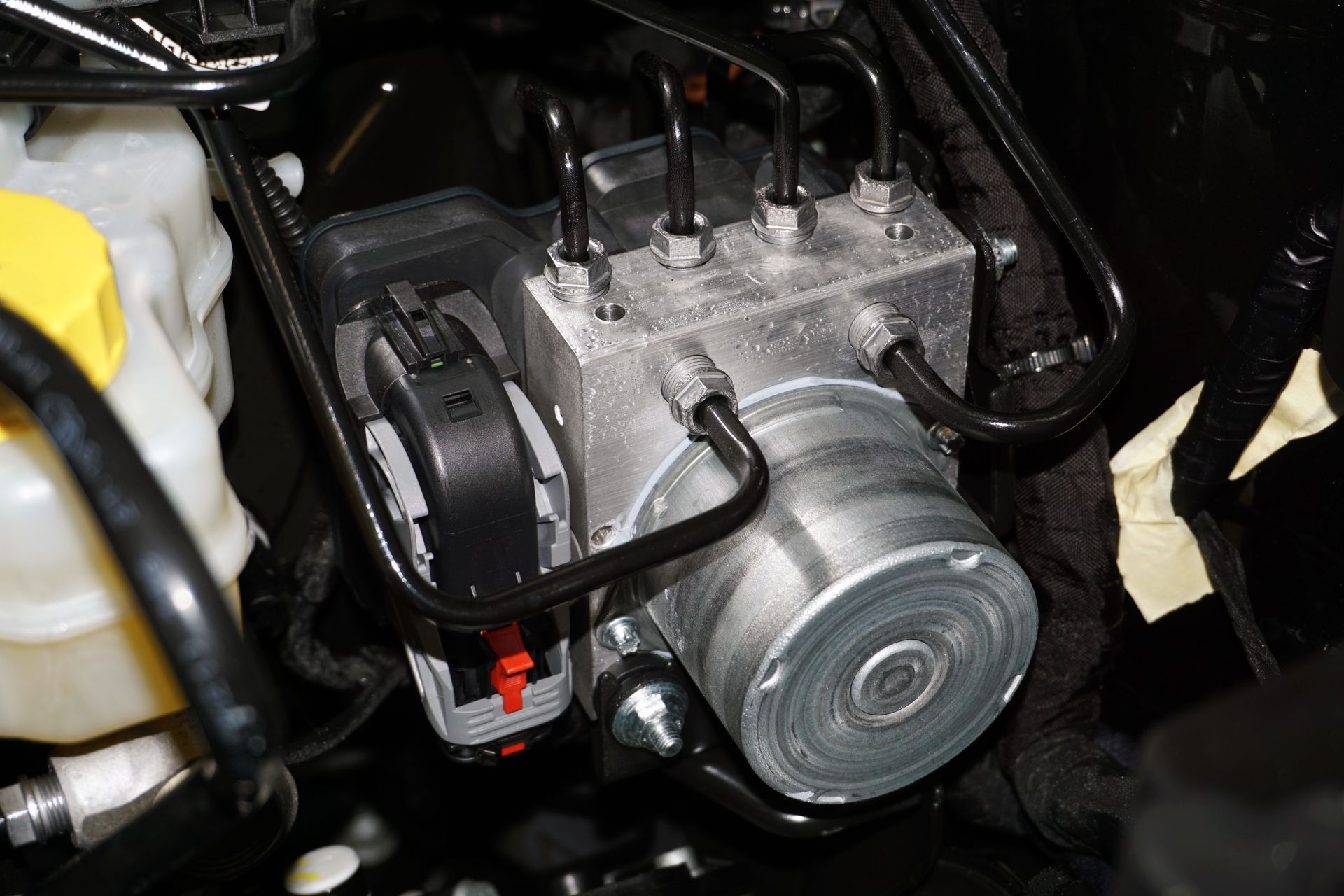 Alternator Photo | Keller Alliance Auto Repair
