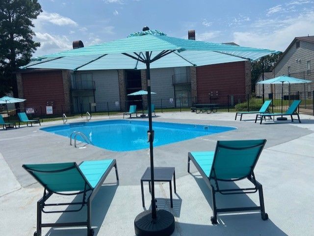 Photo of The Grove Pool