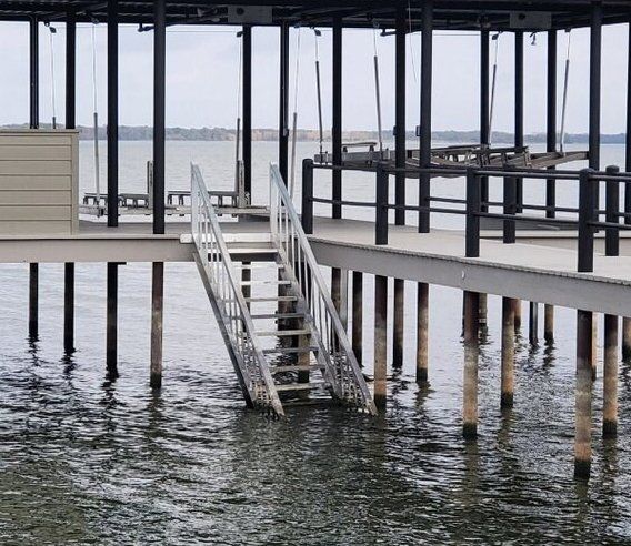 custom aluminum dock stairs