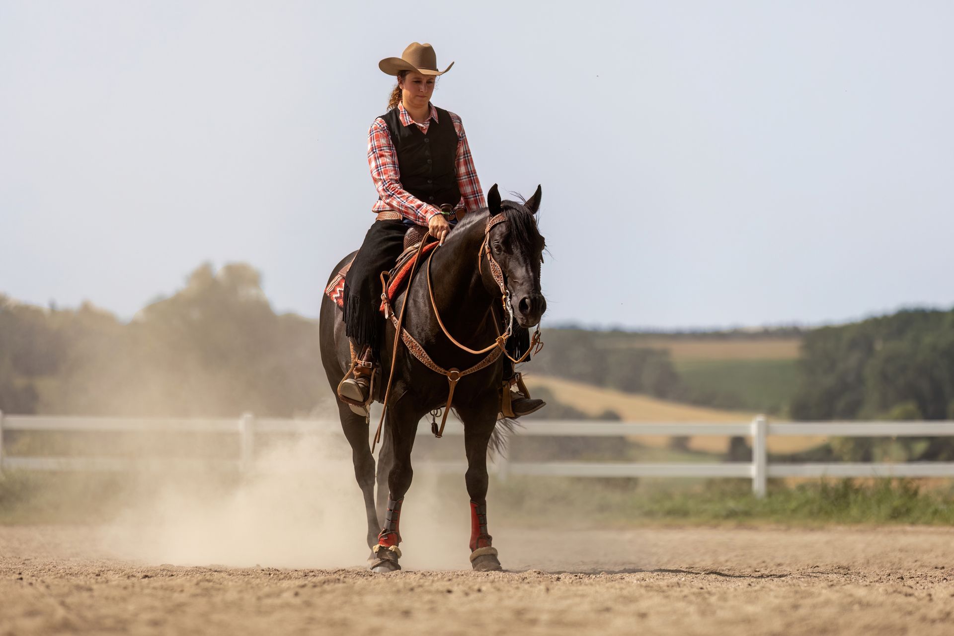 A Western horseback riding lesson in Nacogdoches TX at Pine Top Stables and Grounds