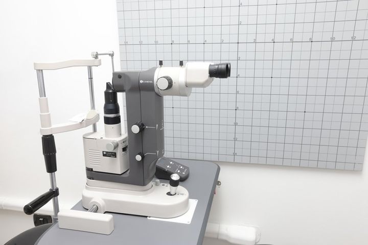 macchina yag laser