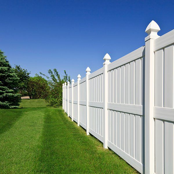 Fencing — Arnold, MO — Red Oak Landscaping