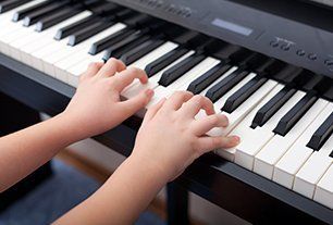Learn piano tuning with us