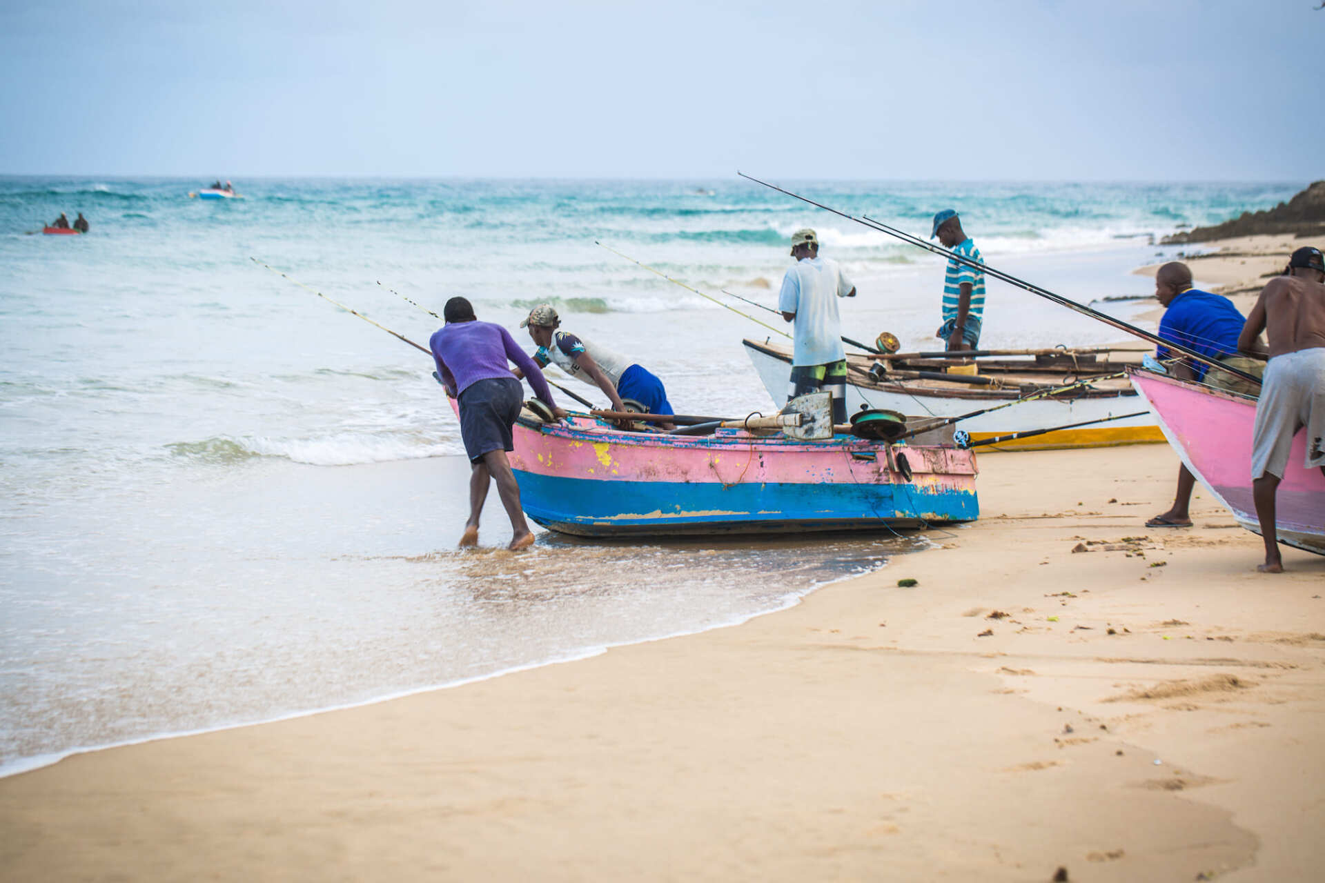 local people catching fish in tofo