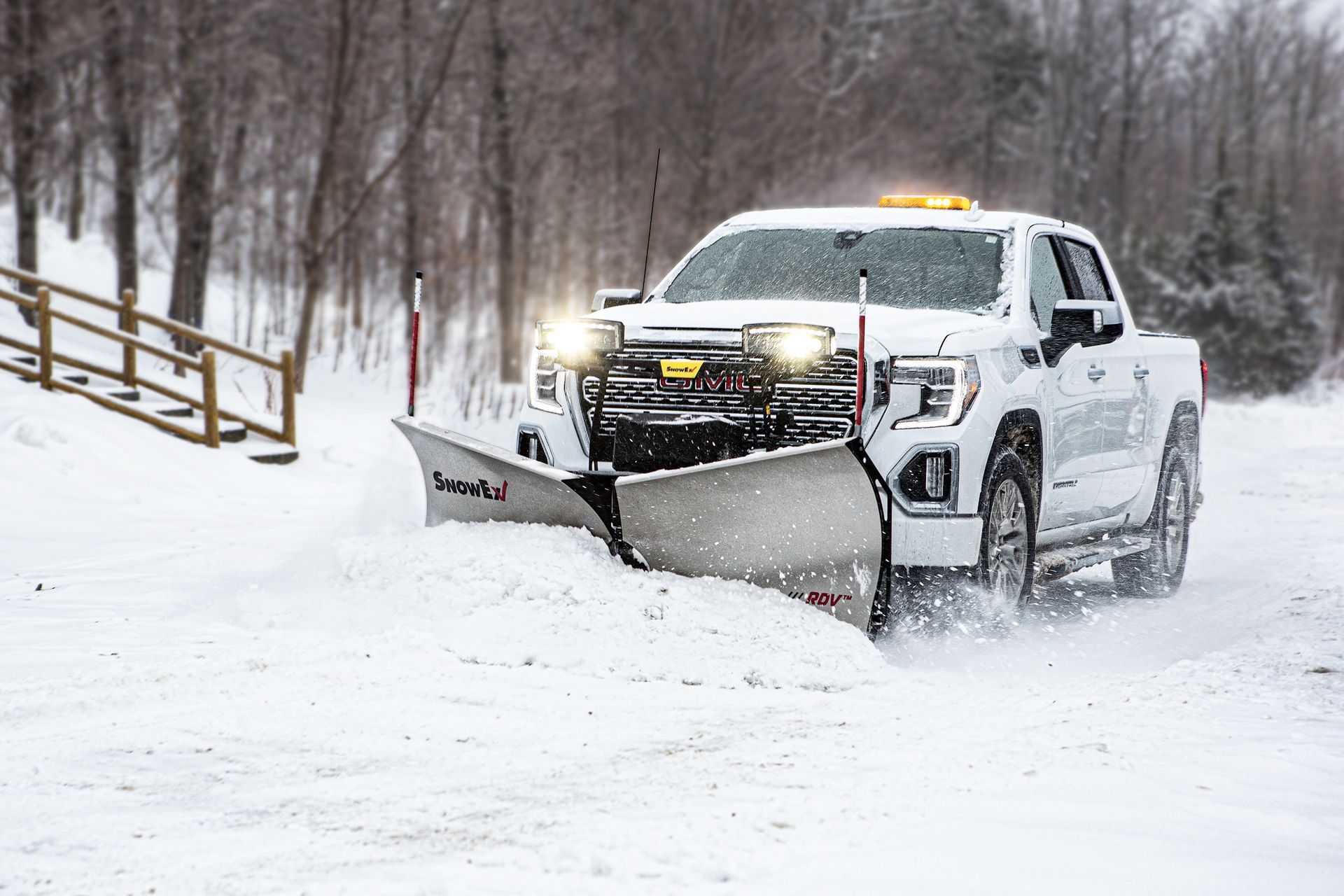 Snowplow Maintenance & Service at ﻿Pro Tire and Accessories﻿ in ﻿Hermantown, MN﻿