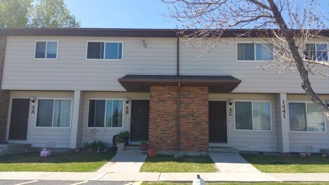 Eastward Court