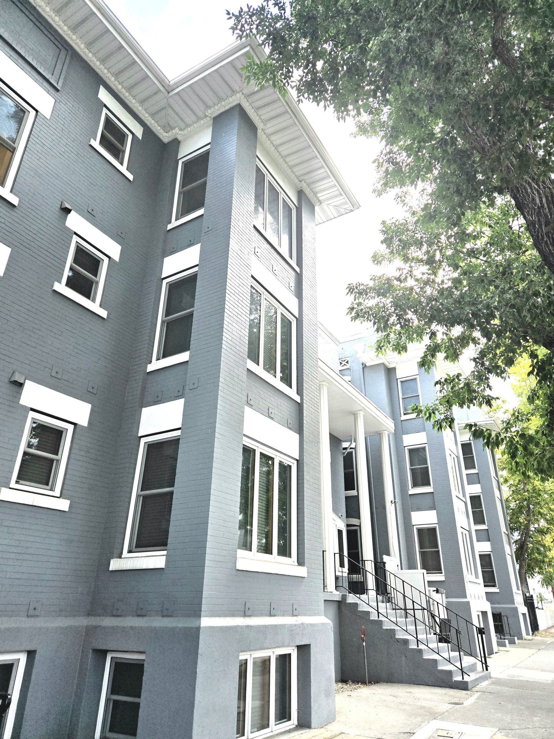 Jackson Apt Exterior