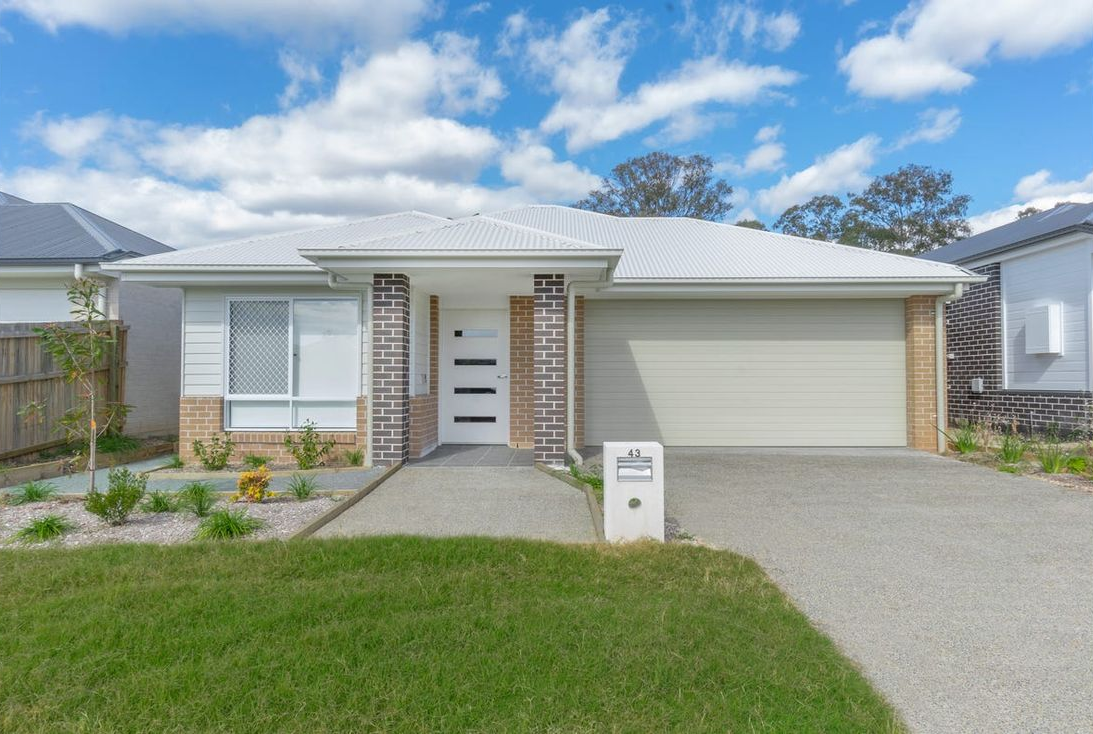 43 Kalu Street Griffin SDA home with accessible layout, ensuites and outdoor area
